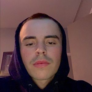 Meet your Posher, Tye